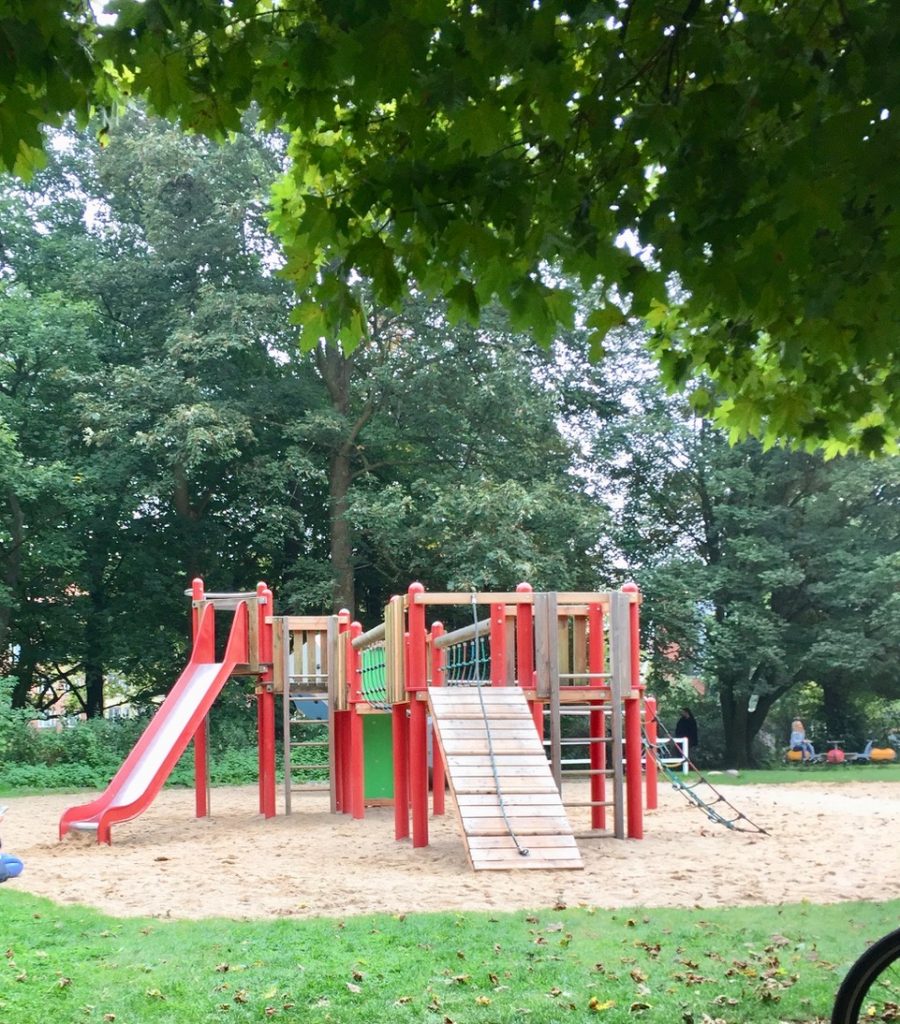 Klettergerüst - Spielplatz Schützenpark in Kiel